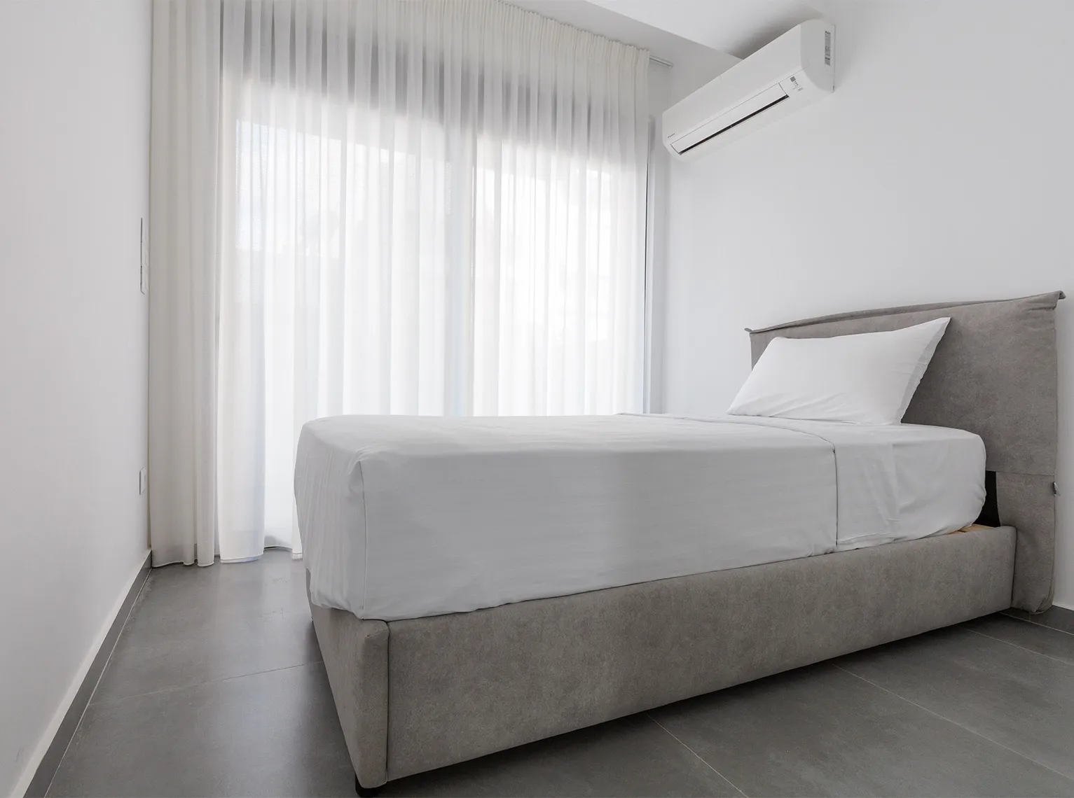 Πετρούπολη | Χρυσοστόμου Σμύρνης - Α2