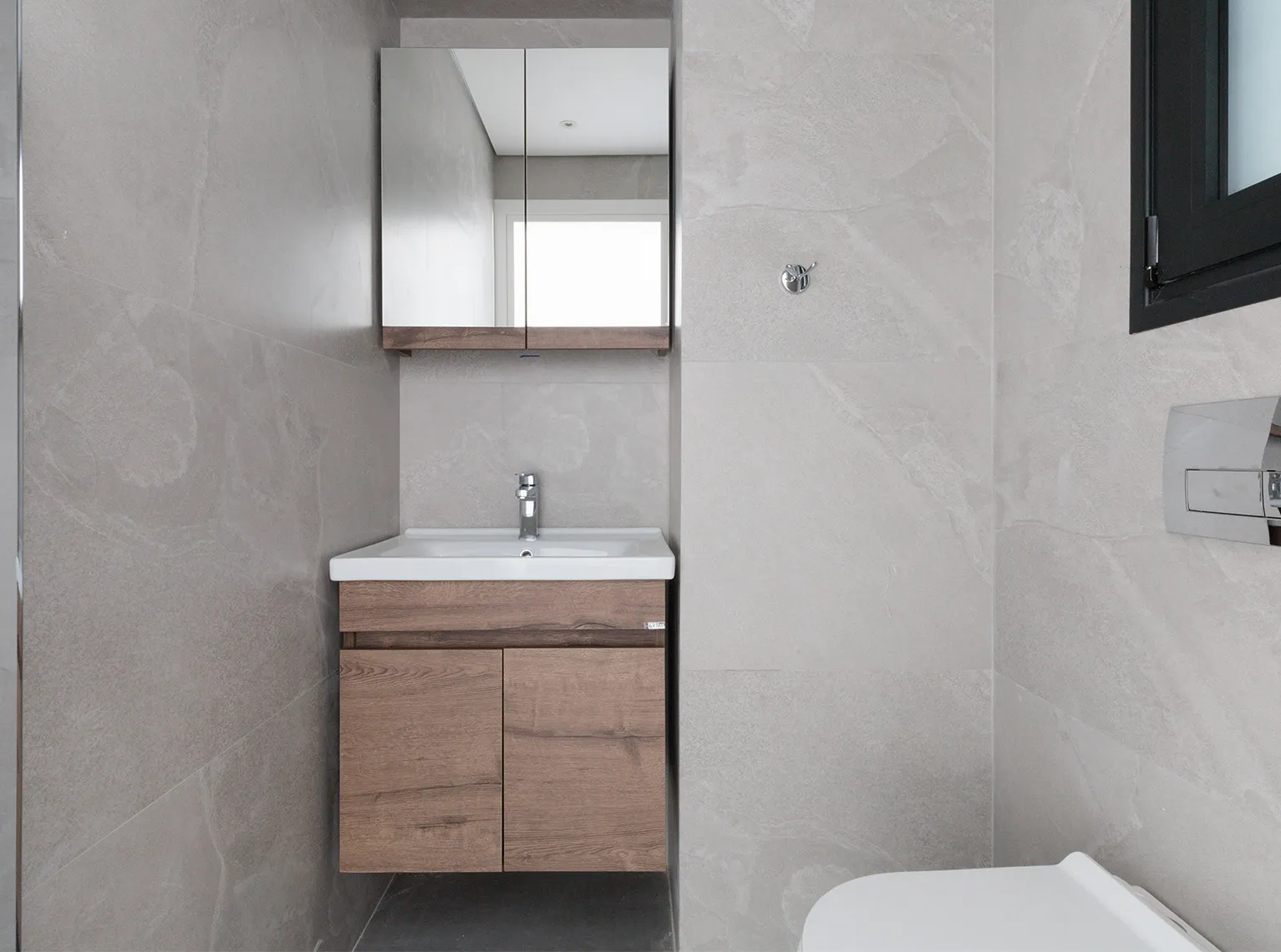 Πετρούπολη | Χρυσοστόμου Σμύρνης - Α2